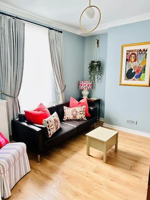 Prázdninový dům Stylish City Centre House / 3 Bedroom / Family Friendly Belfast Velká Británie