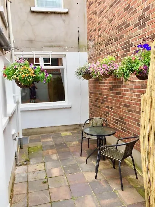 Holiday home Stylish City Centre House / 3 Bedroom / Family Friendly Belfast