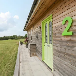 https://lulu-logs.cardiffhotelswales.com